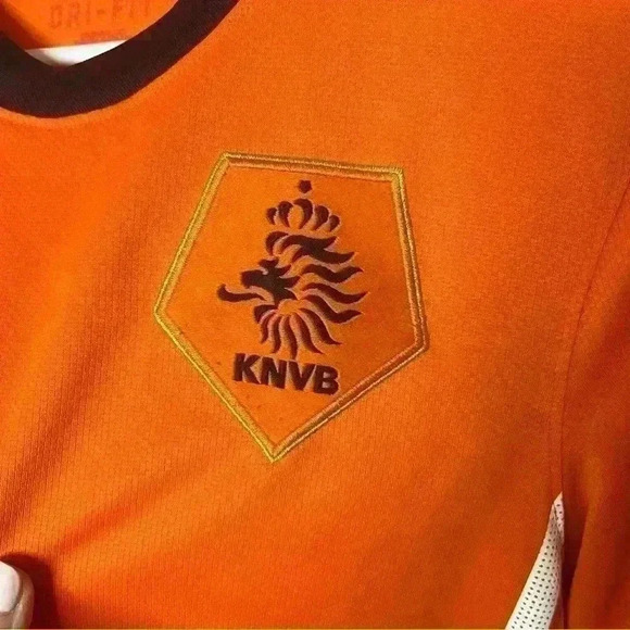 Netherlands Authentic Soccer Club Jersey Nike Drifit Men Small Orange Sports - Picture 2 of 9